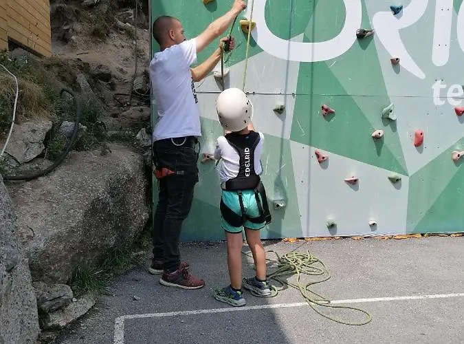 Διαμέρισμα Div *